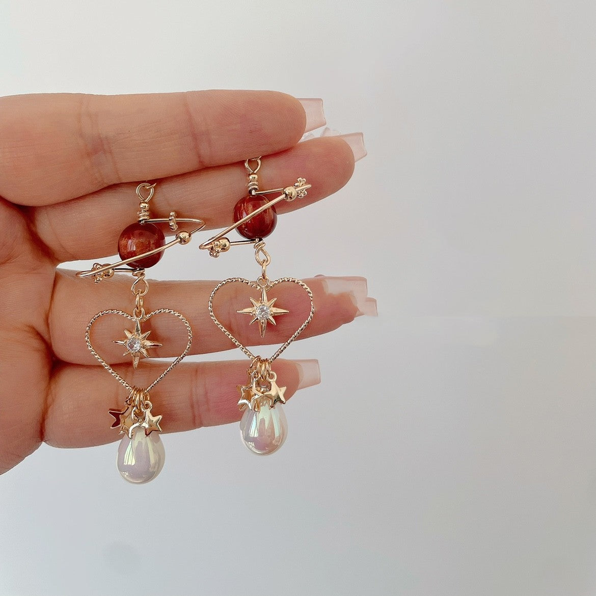 Red Planet Star Earrings Personality Love Pearl Ear Clips